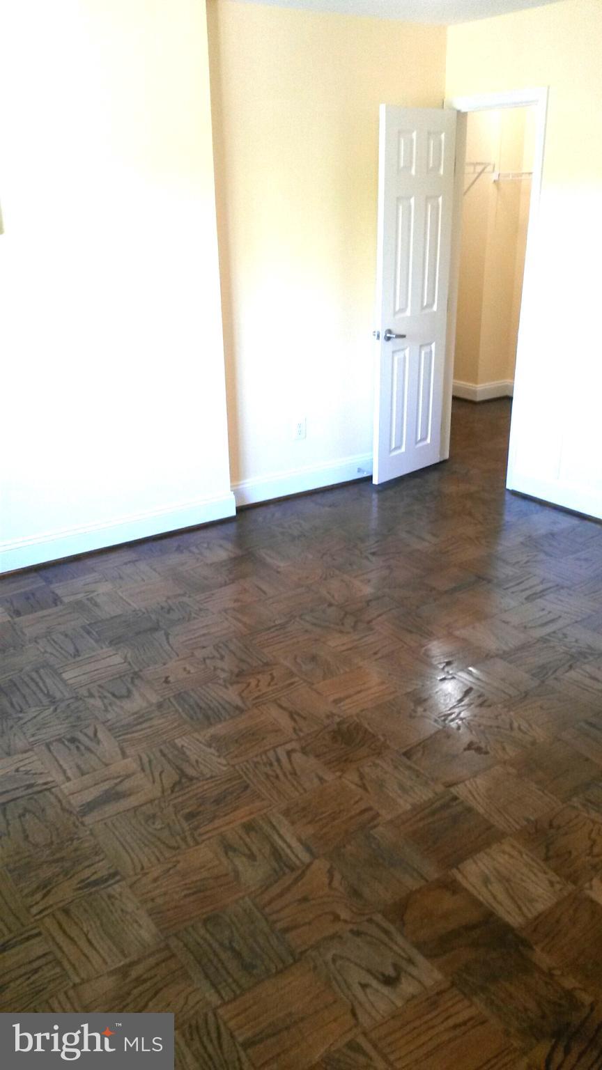 1009 Chillum Road, Unit 314 Hyattsville, MD 20782 - Photo 24 of 46 Larger bedroom with walk-in closet