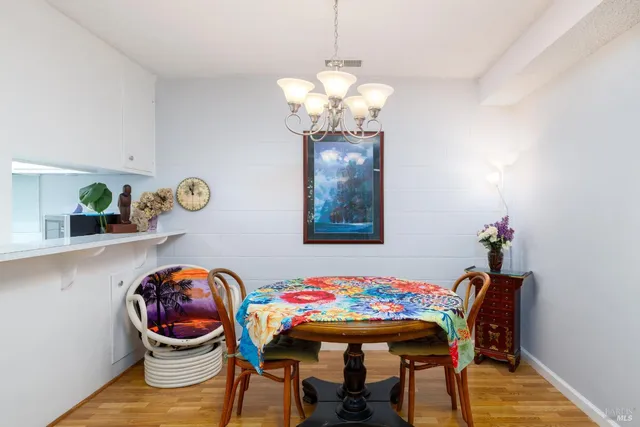 $464,900 | 446 Las Casitas Court, Unit D, Santa Rosa, CA 95403