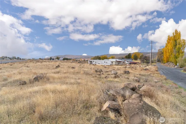 $39,900 | 1565 Road 17.6 Northwest, Ephrata, WA 98823