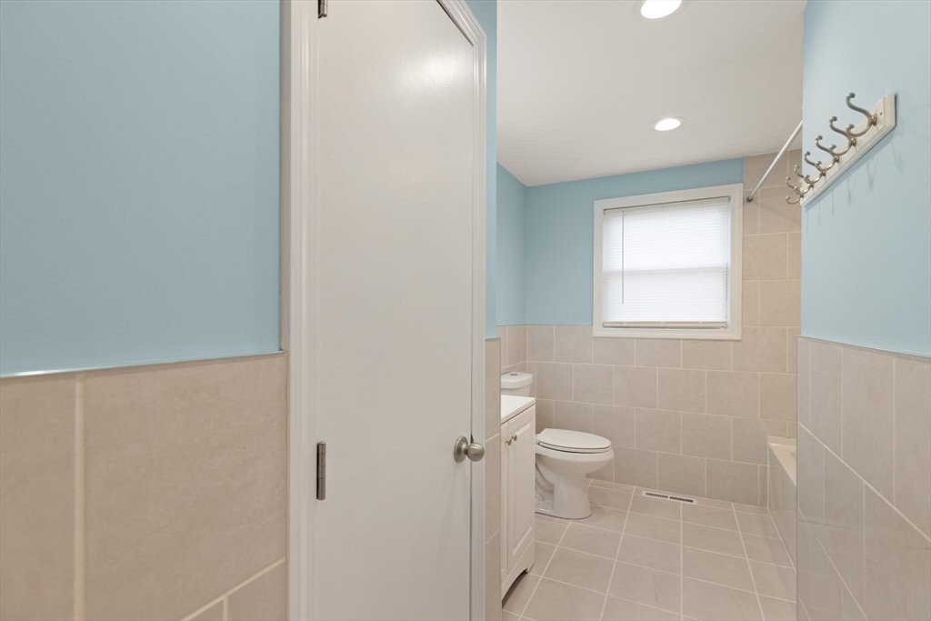 190 Reney Street Fall River, MA 02723 - Photo 14 of 32 Gallery Image 14