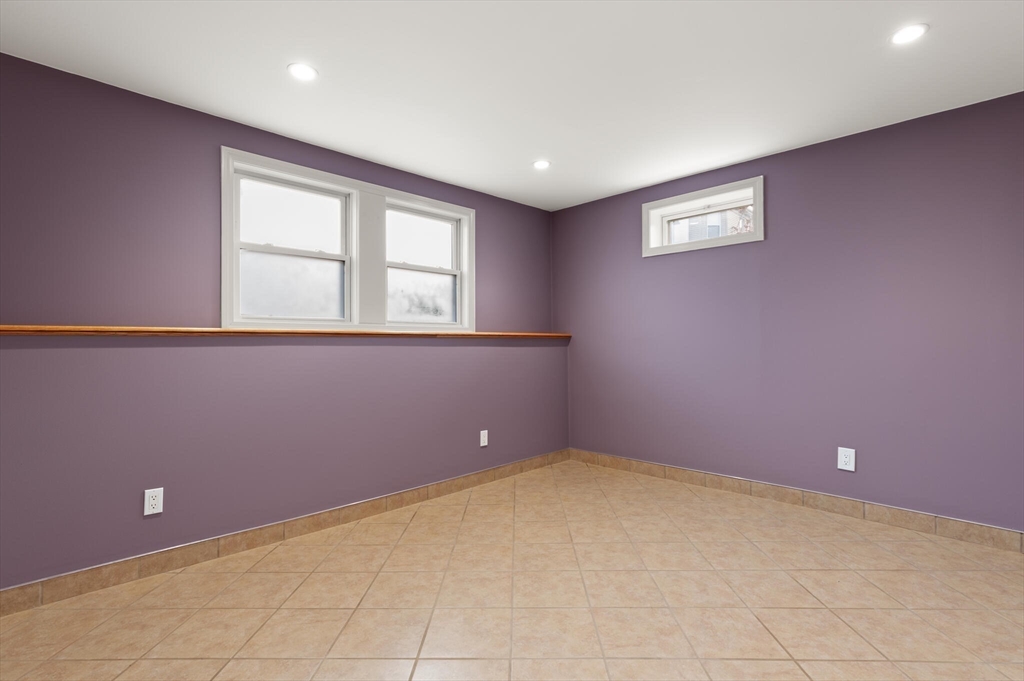 190 Reney Street Fall River, MA 02723 - Photo 20 of 32 Gallery Image 20