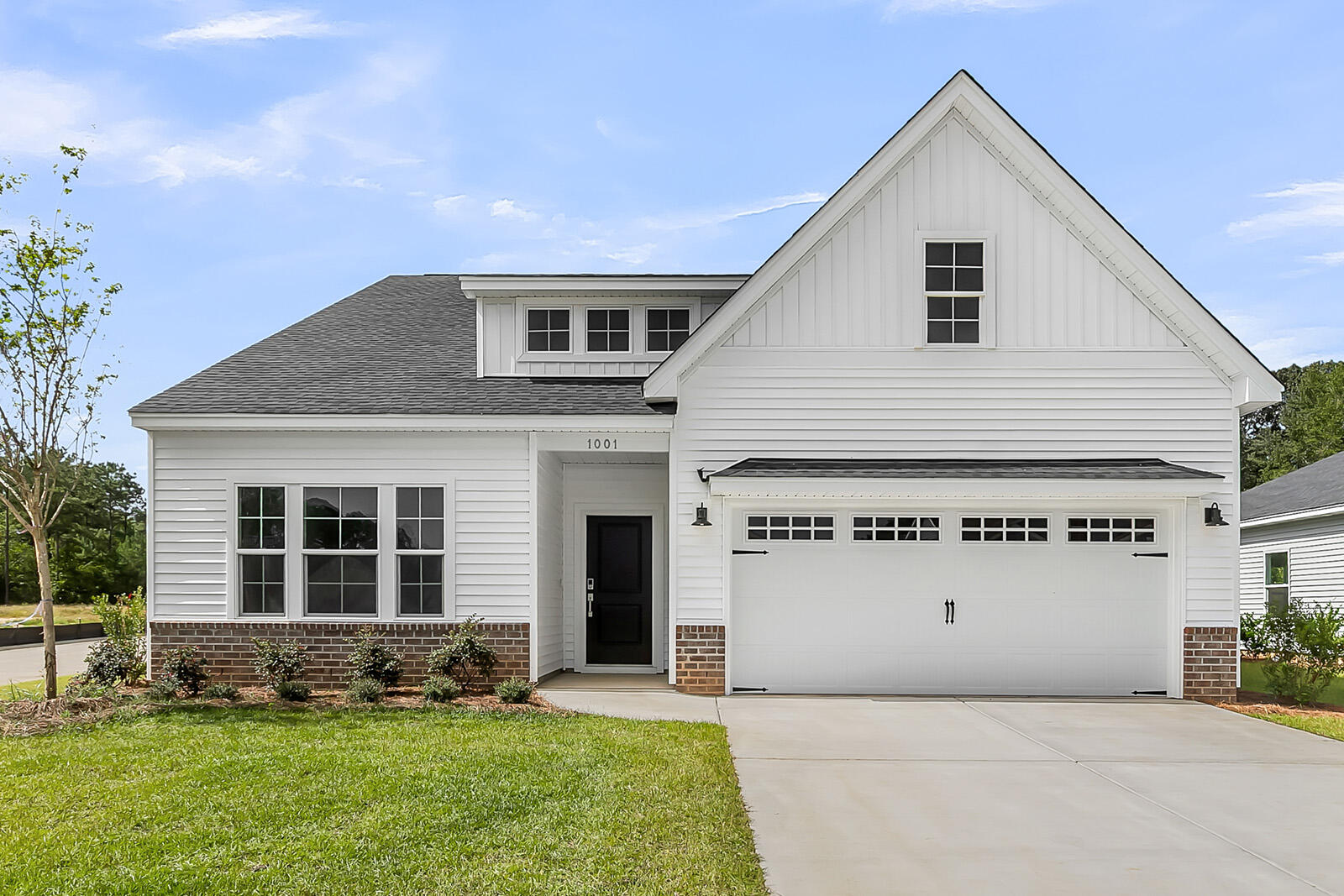 1001 Carolina Way Manning, SC 29102 - Photo 3 of 28 FMWeb00Exterior