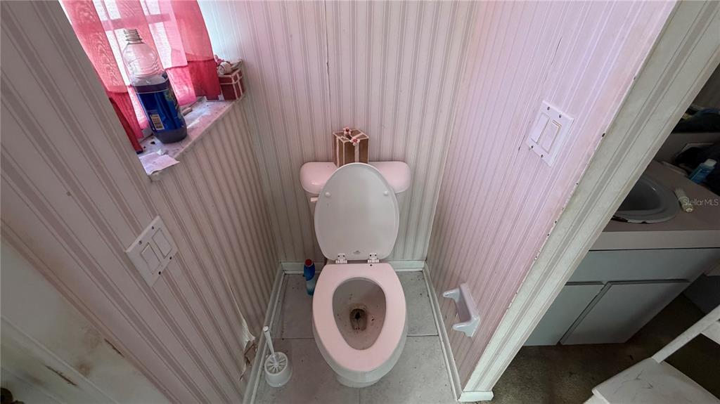 2462 Stephanie Drive Spring Hill, FL 34608 - Photo 27 of 51