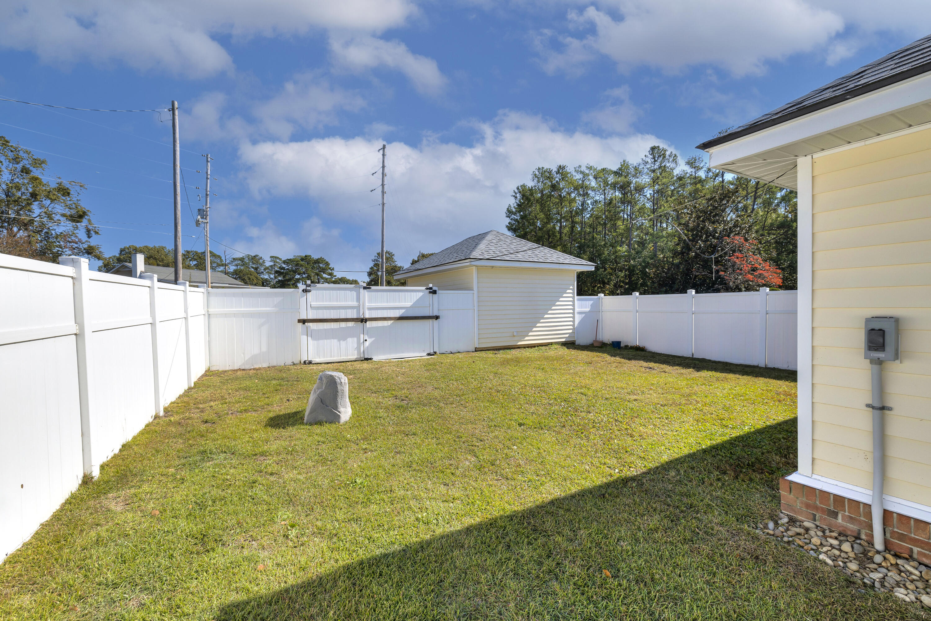 1026 Radius Street Manning, SC 29102 - Photo 7 of 53