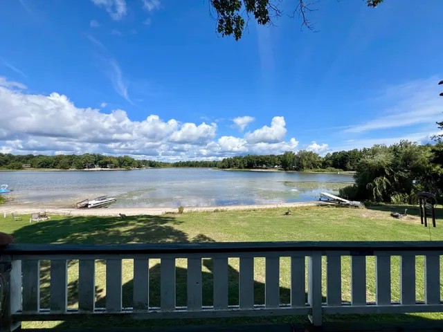 $329,000 | 7832 Highway 10, Branch, MI 49402