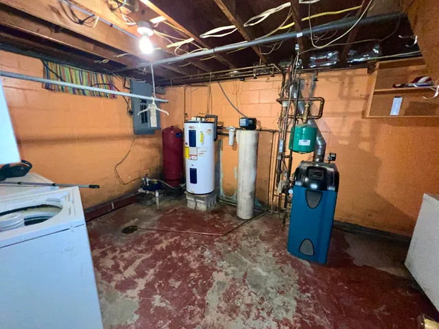 $329,000 | 7832 Highway 10, Branch, MI 49402