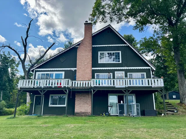 $329,000 | 7832 Highway 10, Branch, MI 49402