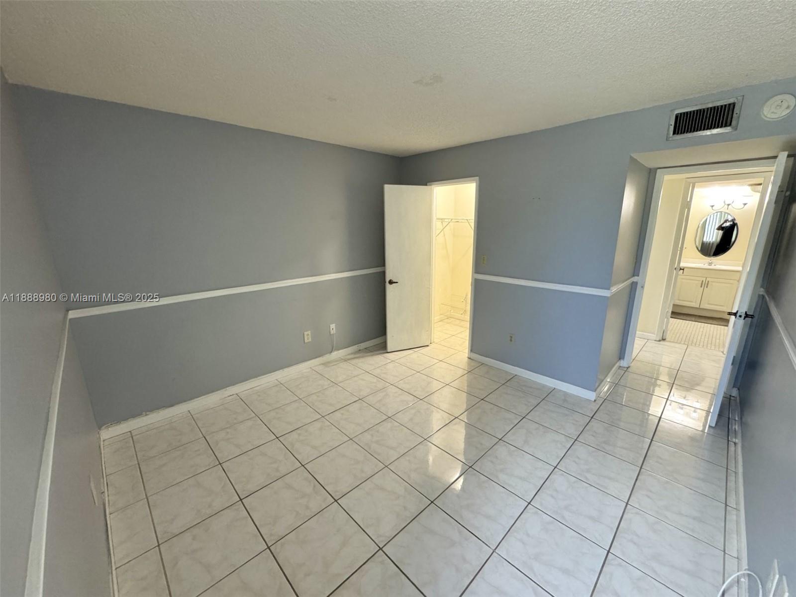 9150 Fontainebleau Boulevard, Unit 205 Miami, FL 33172 - Photo 6 of 11