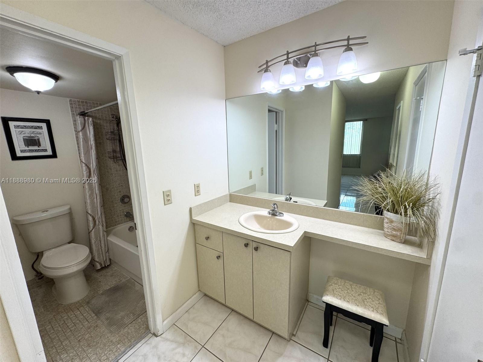 9150 Fontainebleau Boulevard, Unit 205 Miami, FL 33172 - Photo 9 of 11