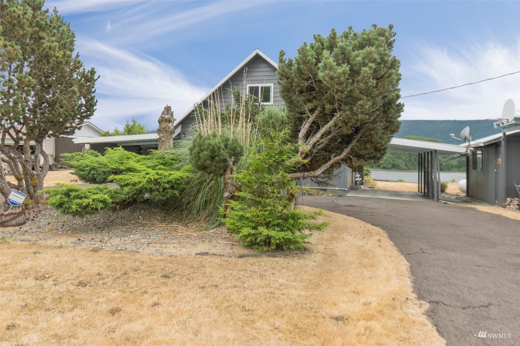 301 West Sunny Sands Road Cathlamet, WA 98612 - Photo 11 of 29 Gallery Image 11