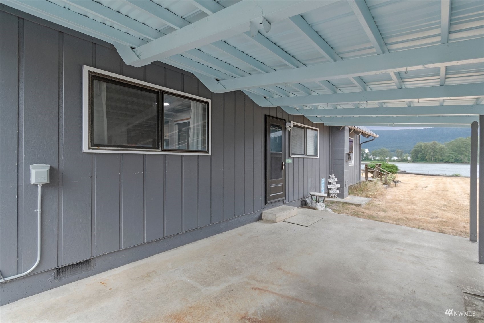 301 West Sunny Sands Road Cathlamet, WA 98612 - Photo 27 of 29 Gallery Image 27