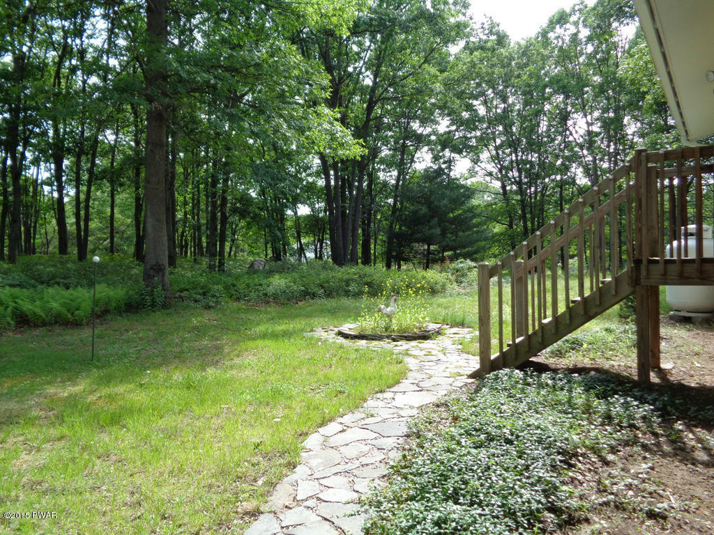 112 Mountain View Road Newfoundland, PA 18445 - Photo 15 of 35