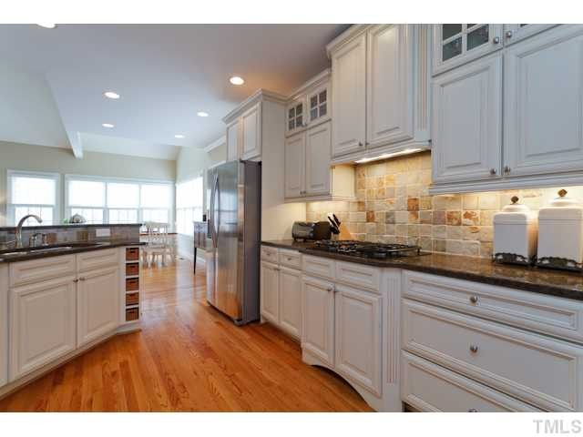 8402 Wheatstone Lane Raleigh, NC 27613 - Photo 6 of 25 Kitchen