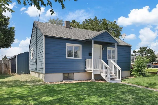 $325,000 | 4521 North Lidgerwood Street, Spokane, WA 99207