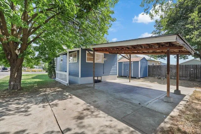 $325,000 | 4521 North Lidgerwood Street, Spokane, WA 99207