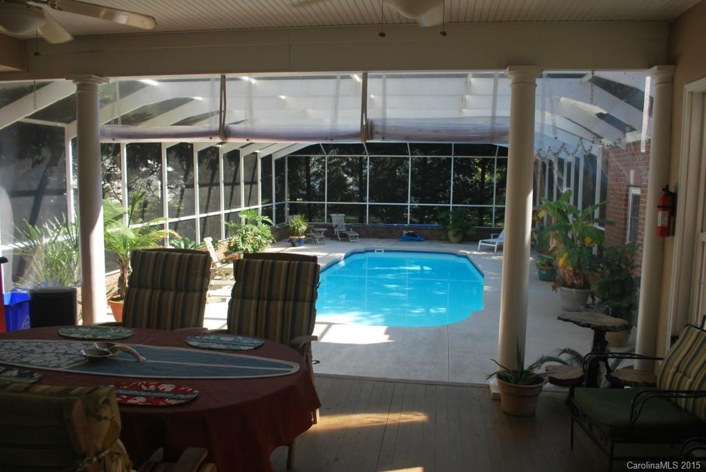 326 Ragos Lane, Unit 16 Charleston, SC 29412 - Photo 8 of 23 Gallery Image 8