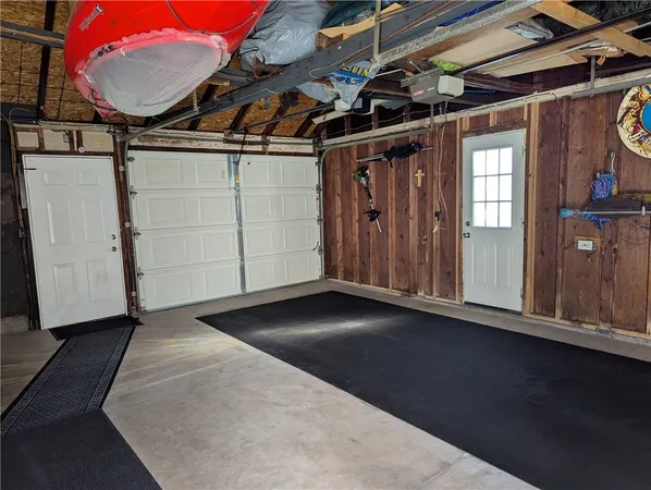 $334,900 | 116 Grasmere Road, Lockport Town, NY 14094