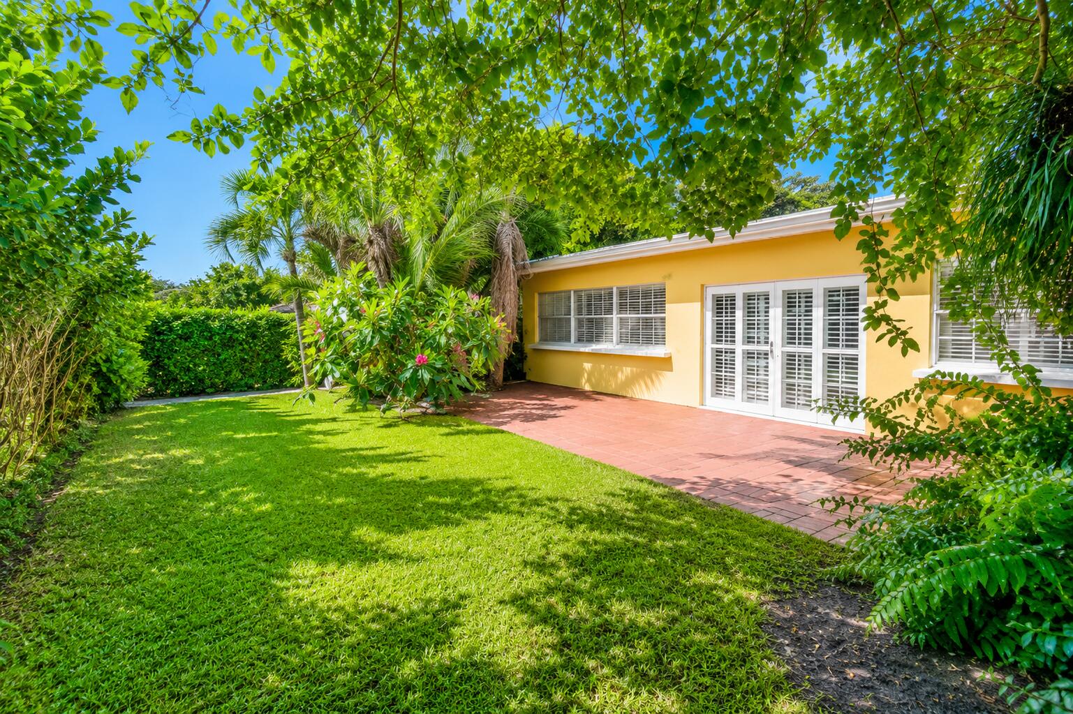 842 Fathom Road West North Palm Beach, FL 33408 - Photo 5 of 54 Room for pool