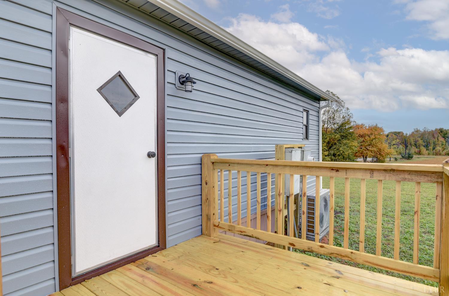 195 Dews Road Hurt, VA 24563 - Photo 26 of 37 a view of wooden balcony