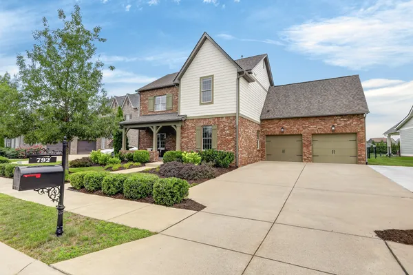 $940,000 | 792 Plowson Road, Mount Juliet, TN 37122