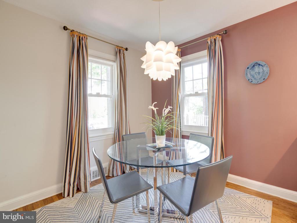 7899 Chicago Avenue Silver Spring, MD 20910 - Photo 14 of 49 Separate Dining Room