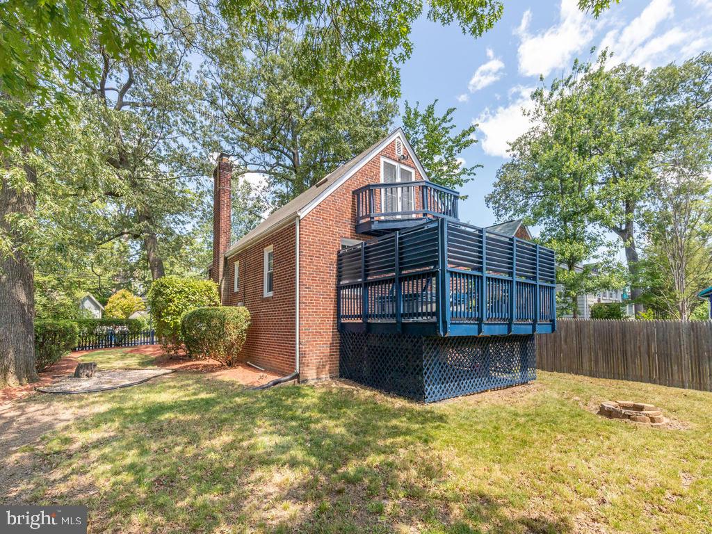 7899 Chicago Avenue Silver Spring, MD 20910 - Photo 45 of 49 Rear view