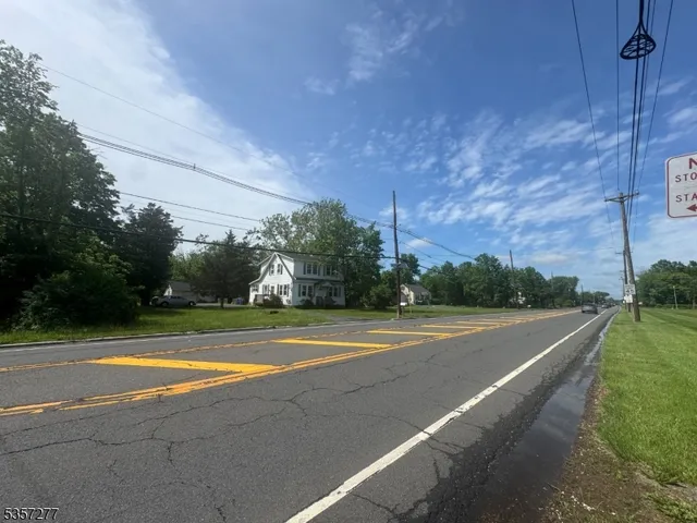 a view of a tennis court