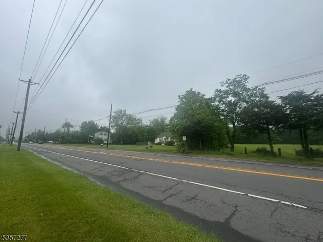 a view of a basketball court