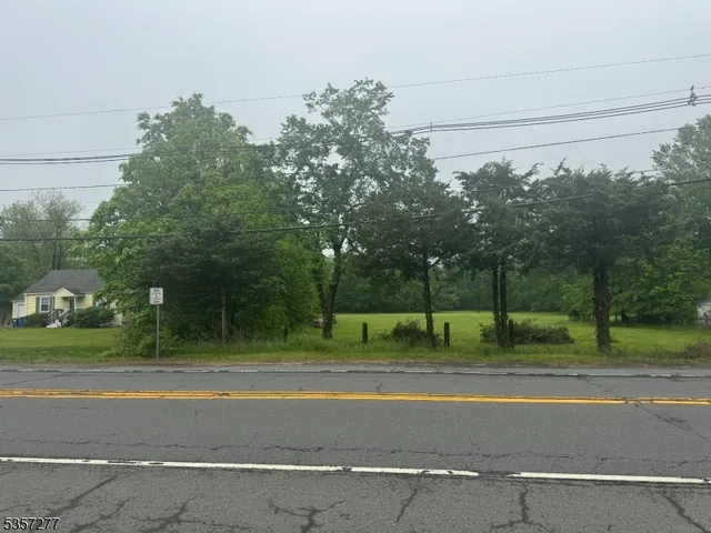 a view of a basketball court