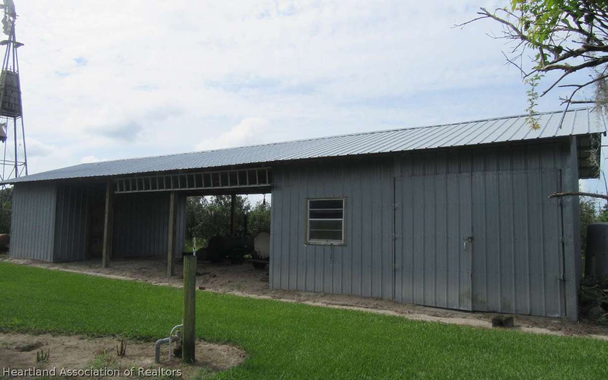 1775 Hutchins Road Fort Meade, FL 33841 - Photo 5 of 23 Gallery Image 5