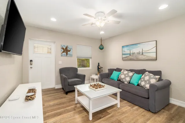 $2,700 | 1981 Guava Avenue, Unit 101, Melbourne, FL 32935