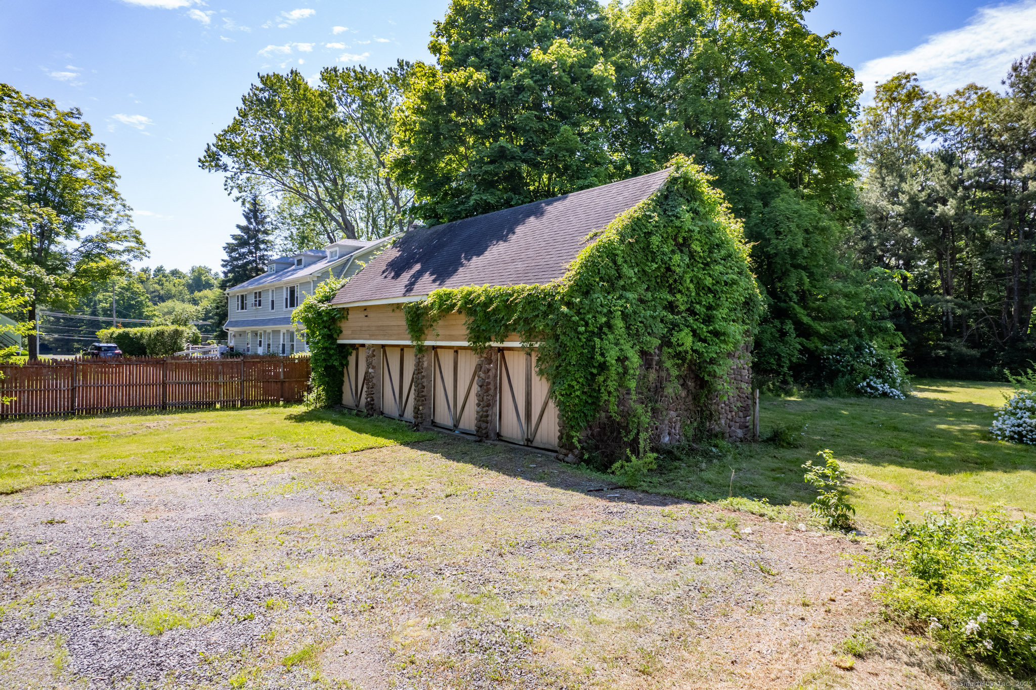 26 Old Wallingford Road Durham, CT 06422 - Photo 32 of 38