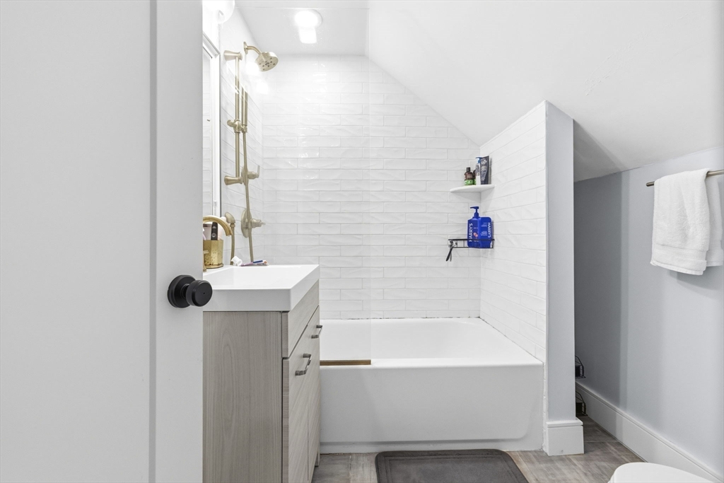 169 West 9th Street, Unit SF Boston, MA 02127 - Photo 20 of 24