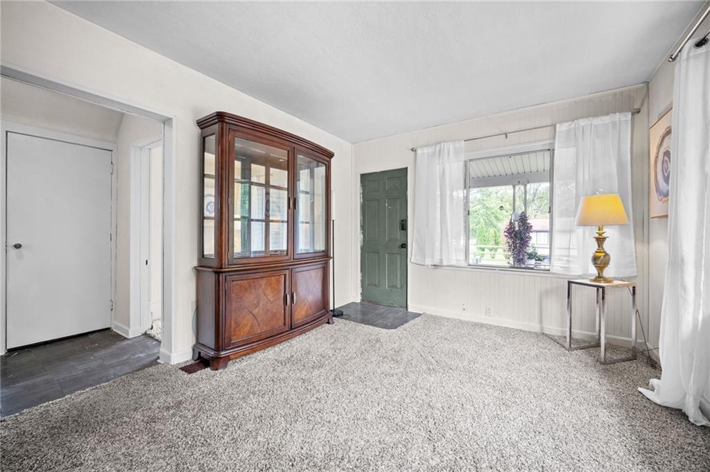 405 Routh Street Monroeville, PA 15146 - Photo 6 of 39