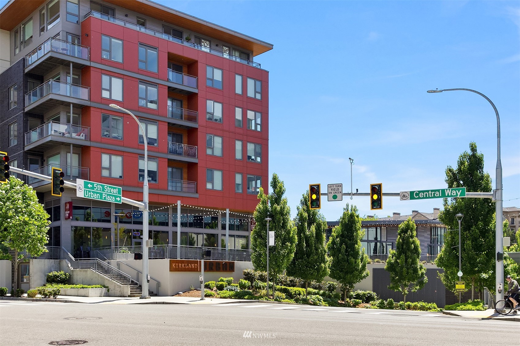 605 5th Street, Unit B 303 Kirkland, WA 98033 - Photo 18 of 18 a front view of a building