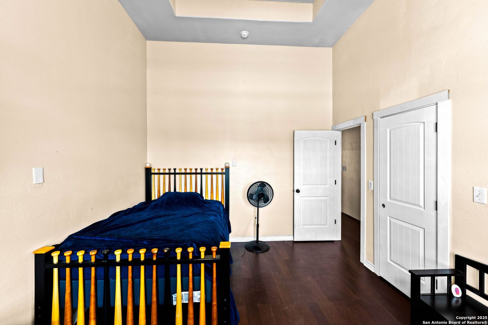 2211 Geneva Street Castroville, TX 78009 - Photo 18 of 41 a view of a balcony