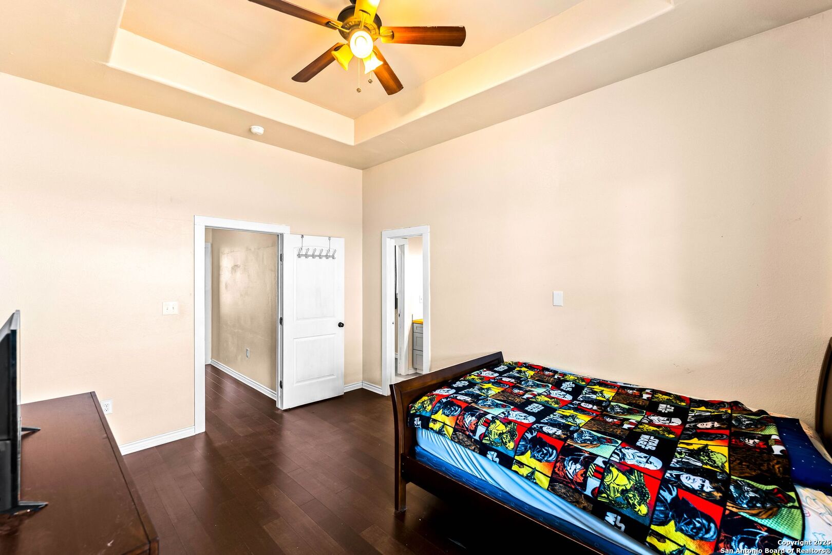2211 Geneva Street Castroville, TX 78009 - Photo 20 of 41 a room with toys and wooden floor