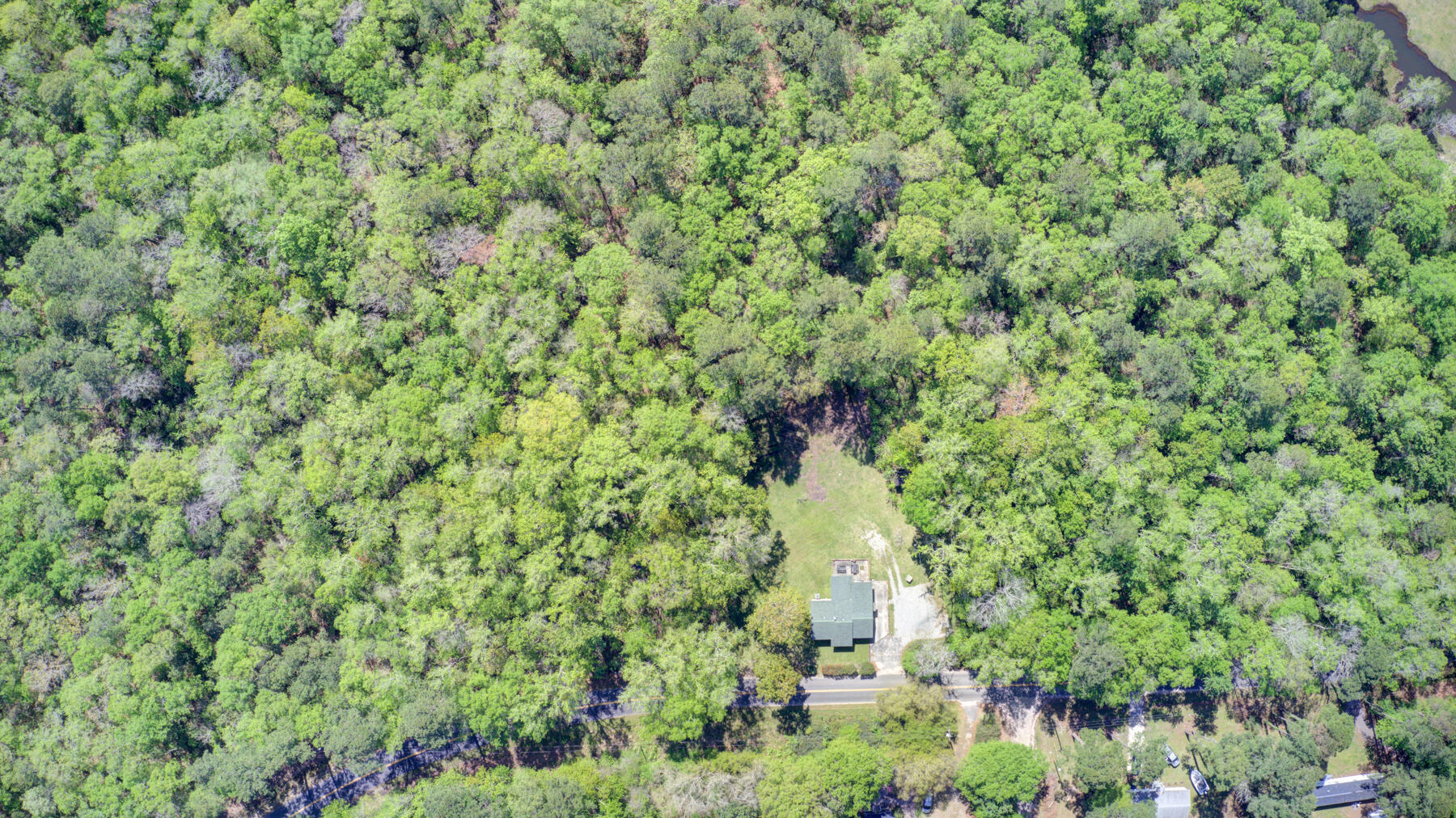 7000 Kinard Road Ravenel, SC 29470 - Photo 12 of 14 700 Kinard Rd, Ravenel SC (12)