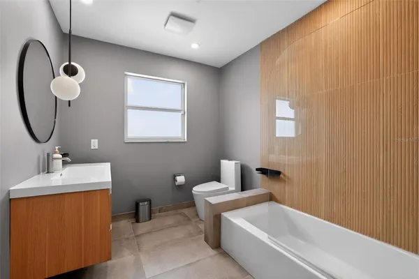 $3,490 | 13940 Antigua Drive, Seminole, FL 33776