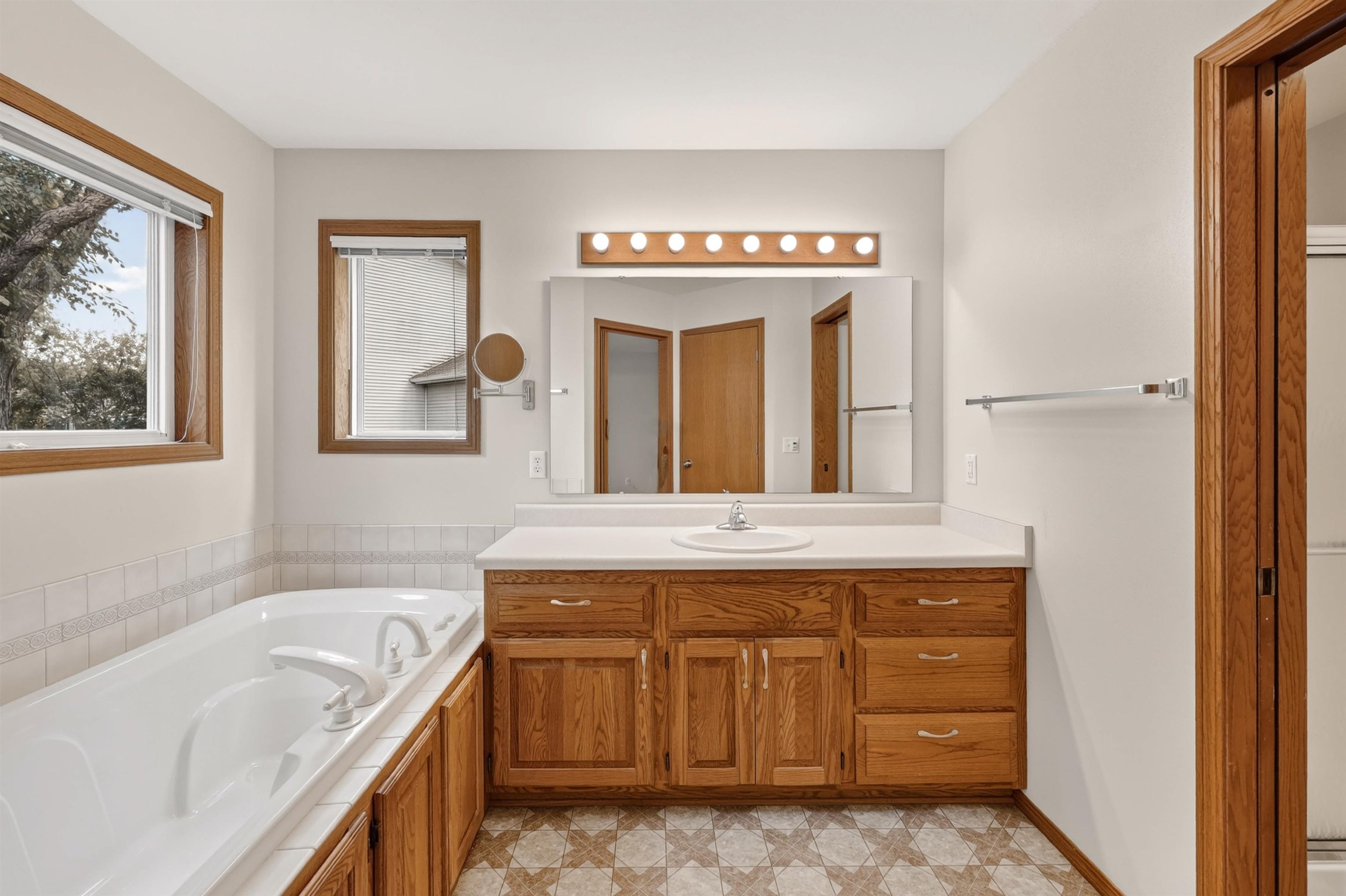 5237 Summer Ridge Drive Madison, WI 53704 - Photo 18 of 46