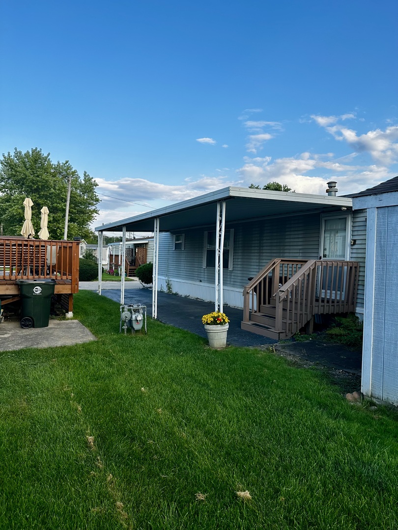 27W370 Geneva Road, Unit 124 Winfield, IL 60190 - Photo 6 of 15 Gallery Image 6