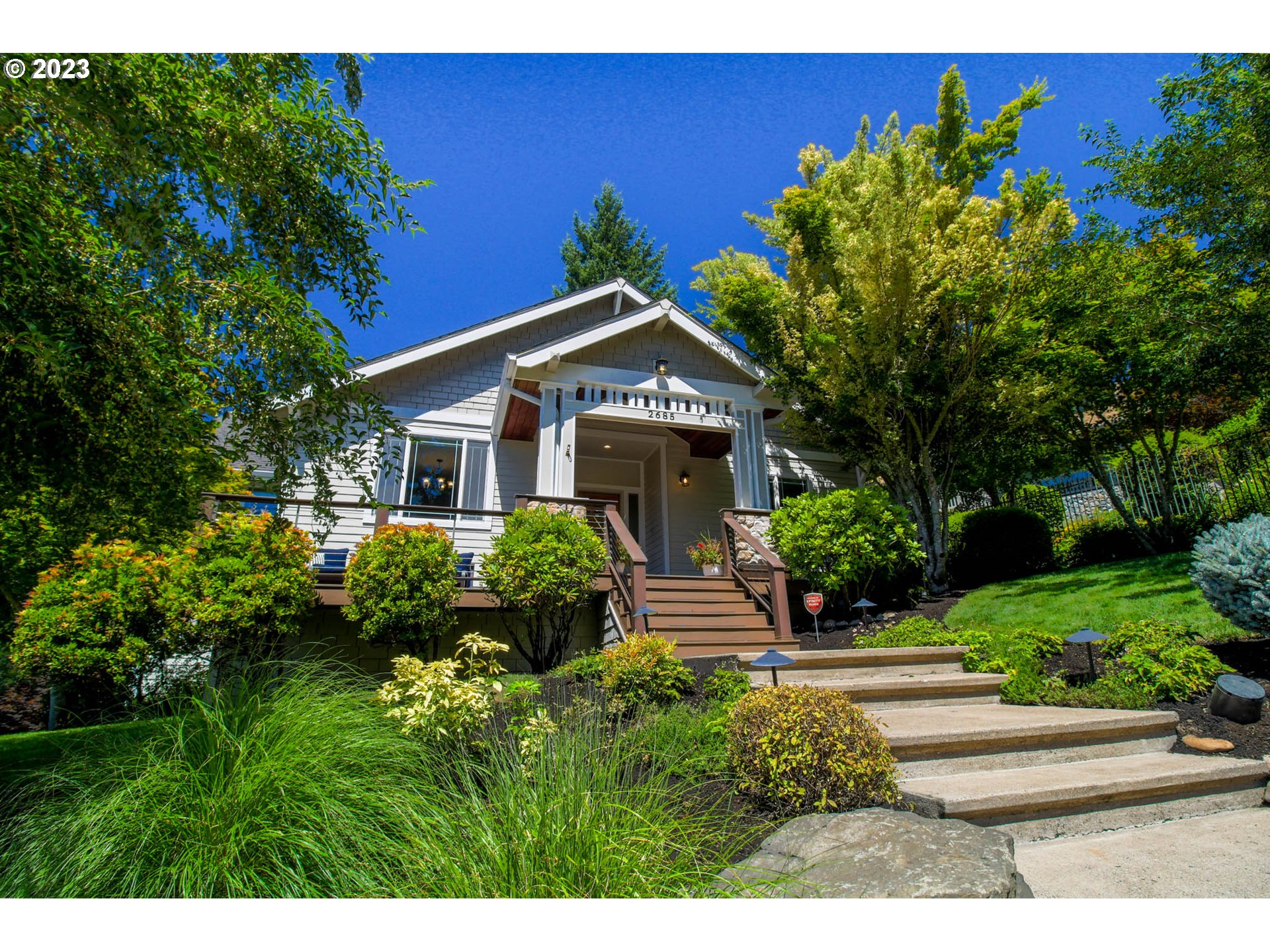 2685 Ridgemont Drive Eugene, OR 97405 - Photo 1 of 42 Gallery Image 1