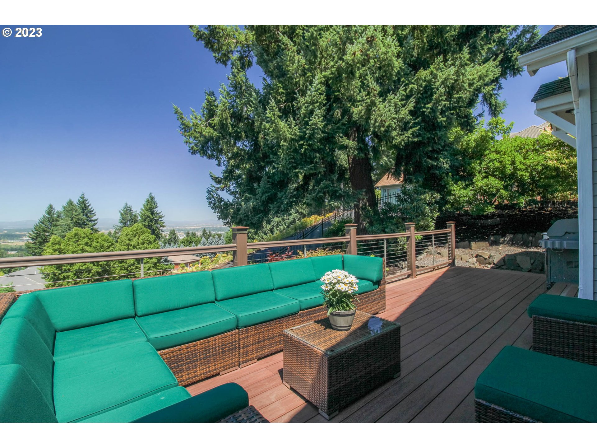 2685 Ridgemont Drive Eugene, OR 97405 - Photo 34 of 42 Gallery Image 34