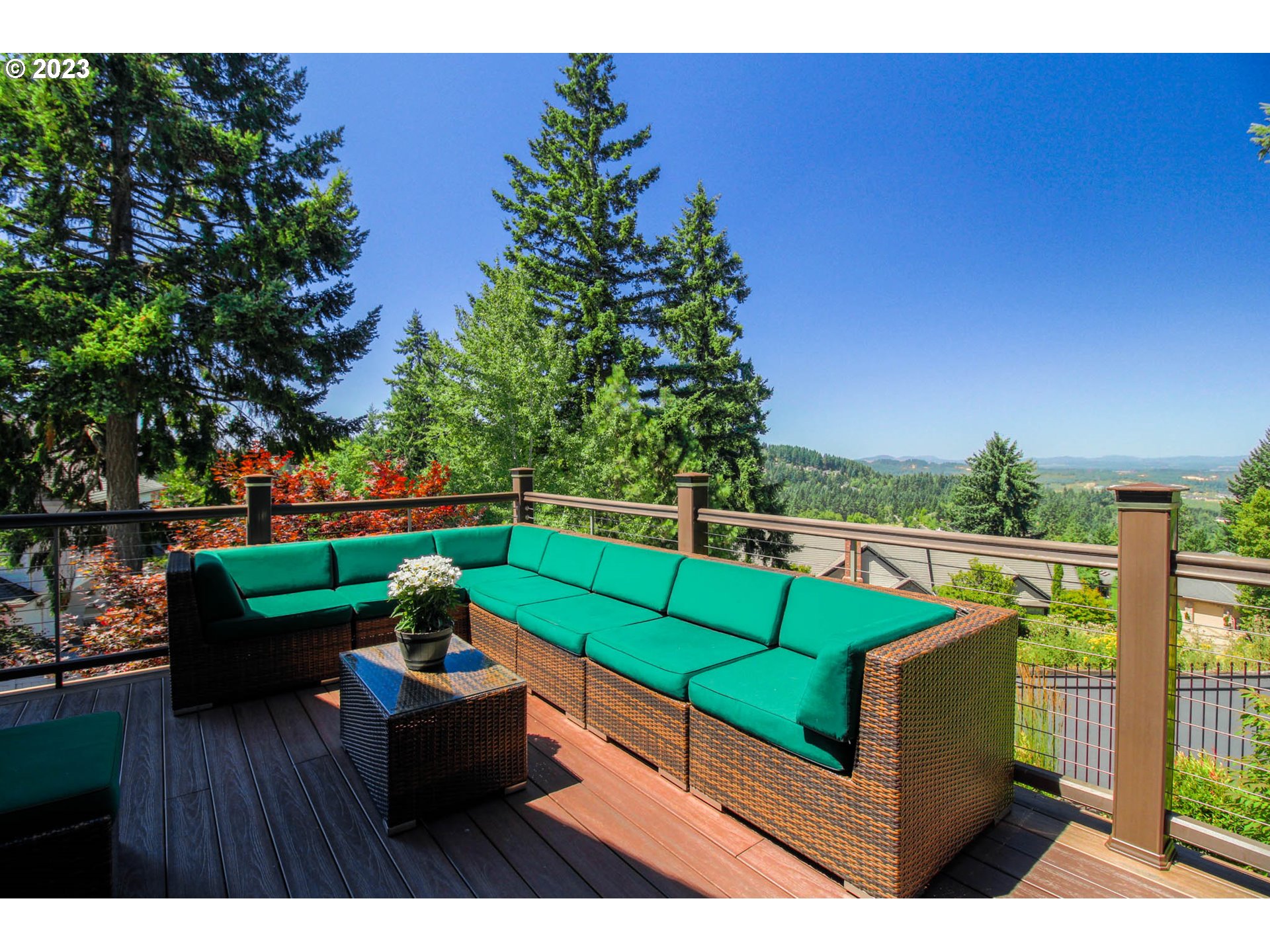 2685 Ridgemont Drive Eugene, OR 97405 - Photo 35 of 42 Gallery Image 35