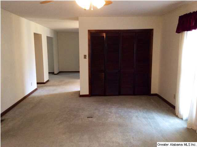 2089 Shanghai Road Springville, AL 35146 - Photo 7 of 31