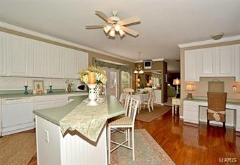645 Castle Ridge Drive Ballwin, MO 63021 - Photo 16 of 40 Gallery Image 16