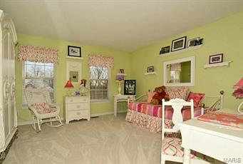645 Castle Ridge Drive Ballwin, MO 63021 - Photo 26 of 40 Gallery Image 26