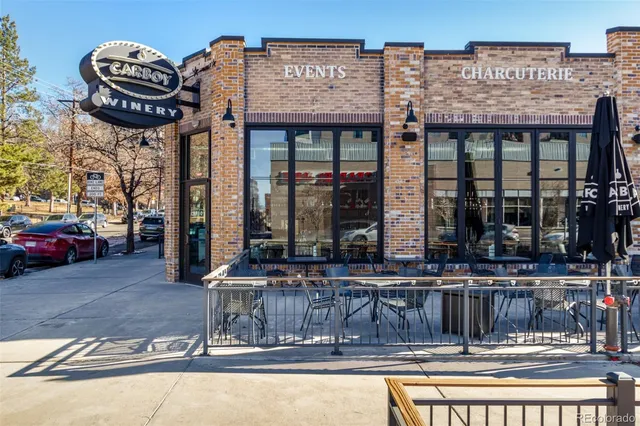 $1,300 | 590 Logan Street, Unit 309, Denver, CO 80203