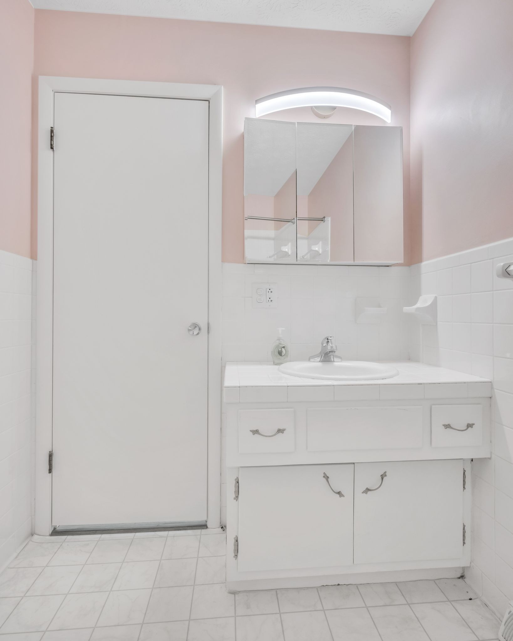 1300 2 Mile Road Burns, TN 37029 - Photo 29 of 38 a bathroom with a sink and a mirror