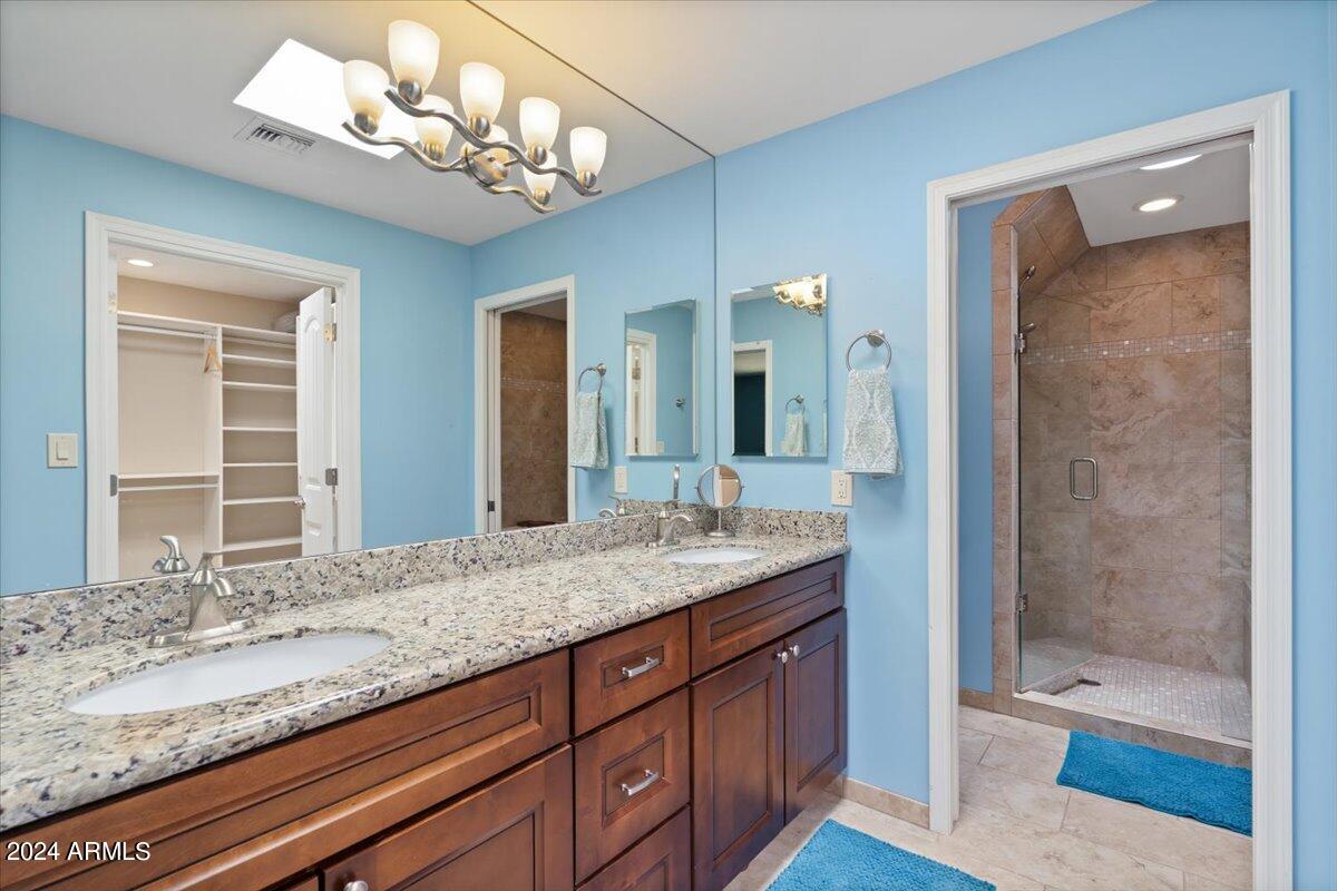 26247 North Arroyo Way Rio Verde, AZ 85263 - Photo 19 of 70 Exquisitely Remodeled Primary Bath